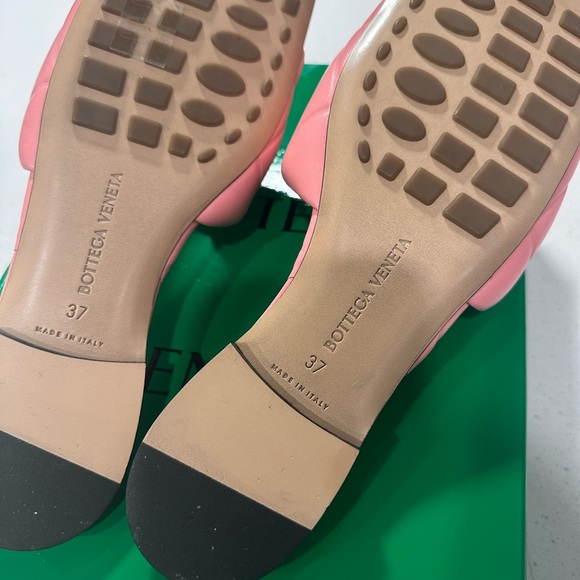 Quilted Bottega Veneta Sandals - Picture 3 of 3